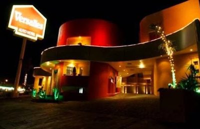 Versalles Autohotel em Hidalgo Del Parral